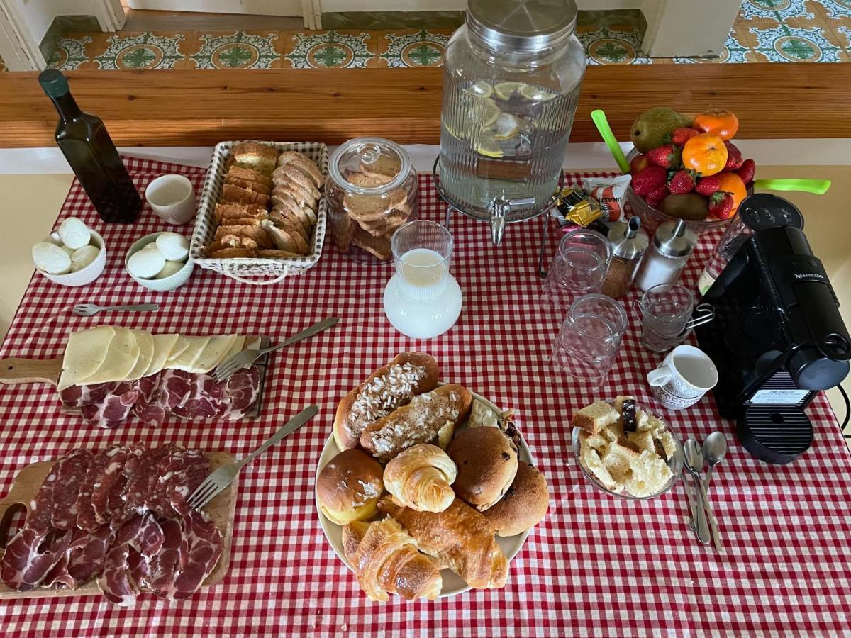 B&B Margherita Montefalco Kültér fotó